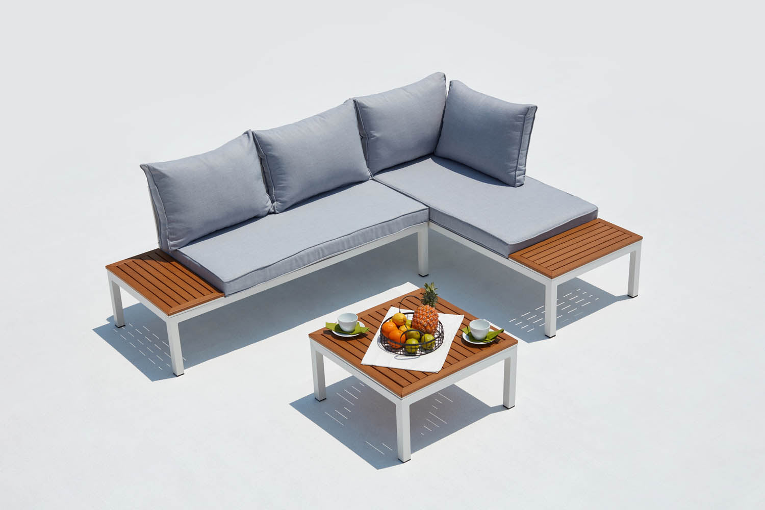 LOLEA Hank Decor