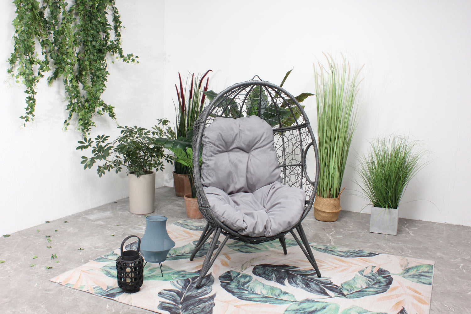 JANE Hank Decor