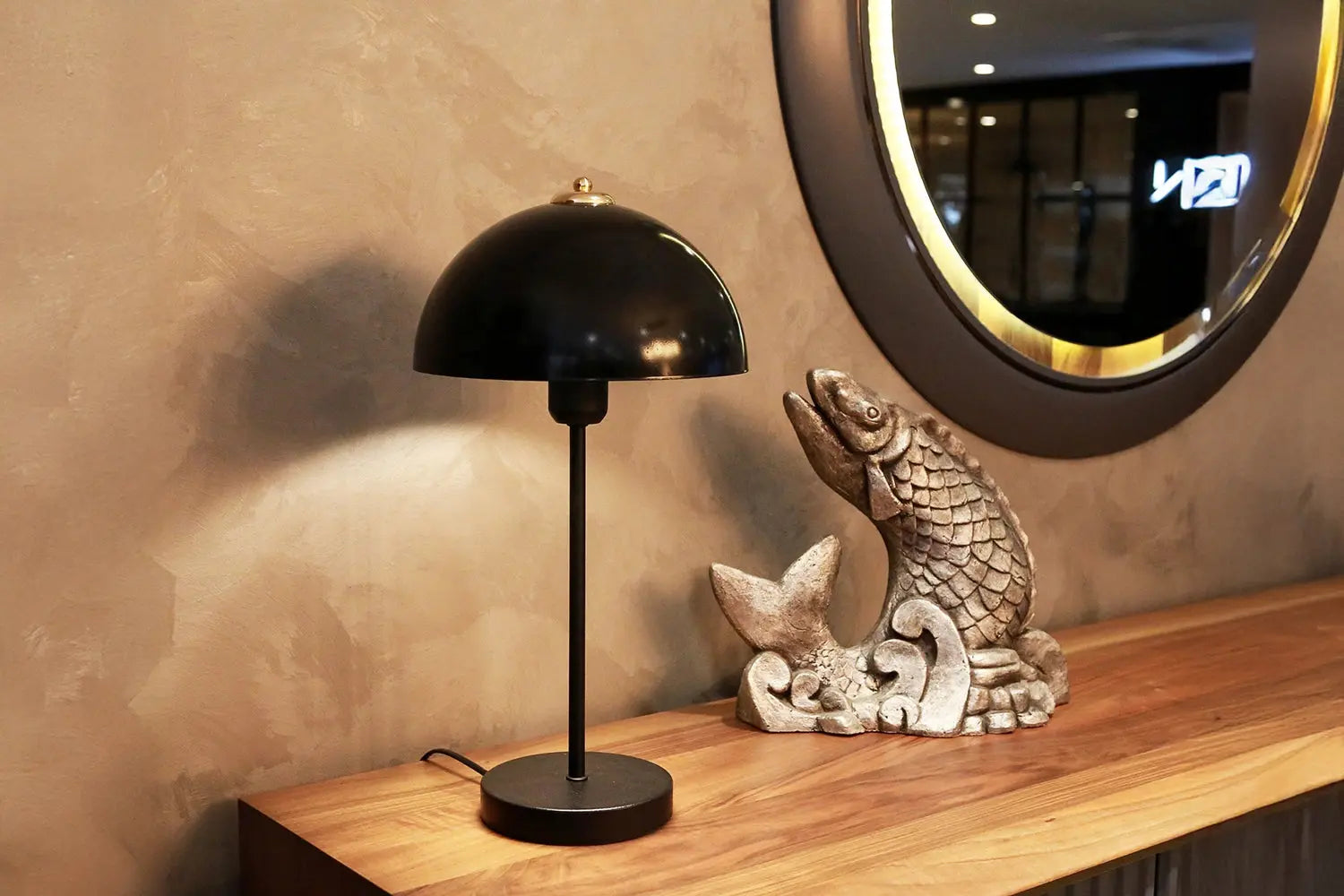 AGATHA Hank Decor