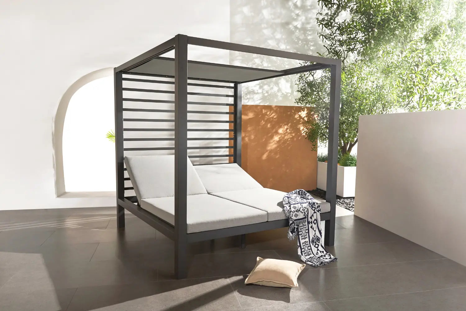 MATALA Hank Decor