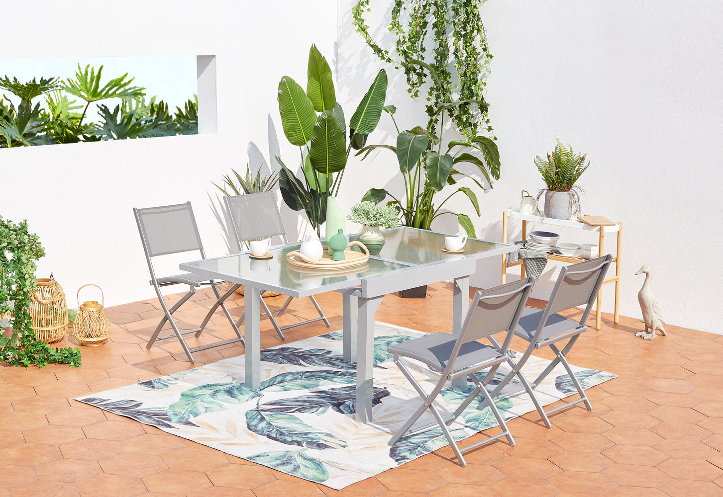 MOLVINA Hank Decor