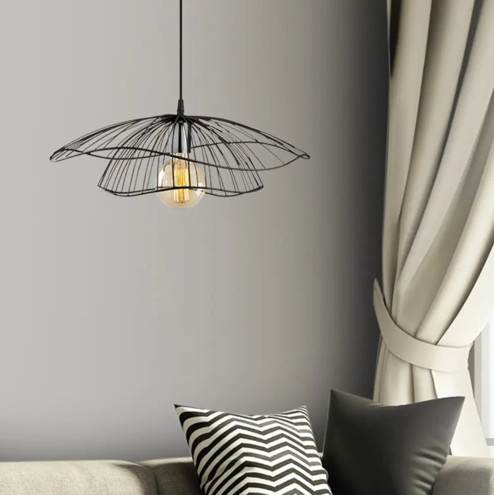 LOLA Hank Decor
